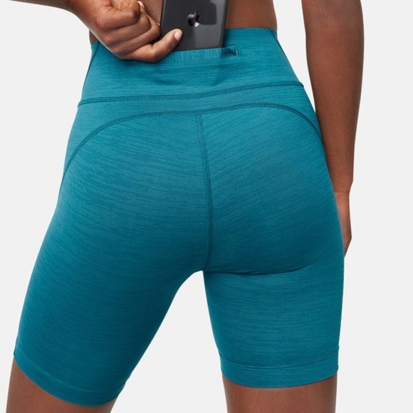 Like New Outdoor Voices TechSweat Core Shorts - Picture 2 of 7